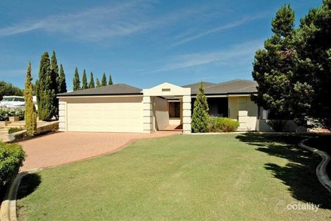 6 Halfpenny Ch, Iluka, WA 6028
