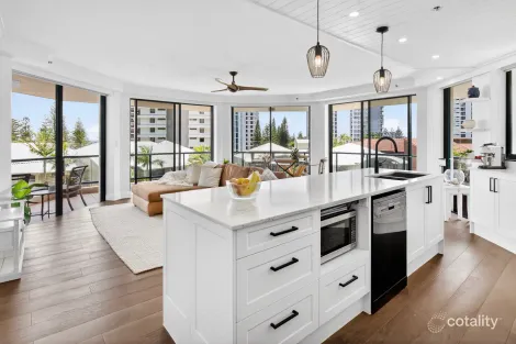 13/22 Montgomery Ave, Main Beach, QLD 4217