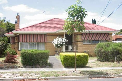 17 Hutchinson St, Burwood East, VIC 3151