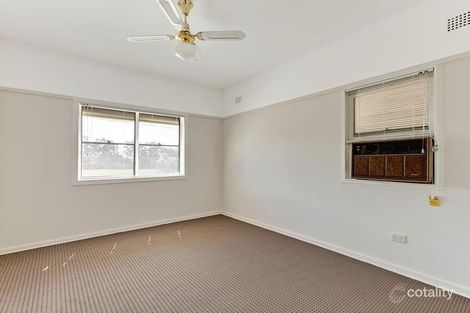 Property photo of 2 Stapleton Parade St Marys NSW 2760