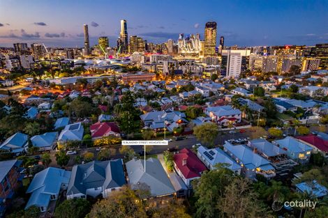 15 Blakeney St, Highgate Hill, QLD 4101