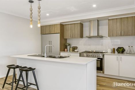 Property photo of 6 Moxham Drive Clyde North VIC 3978