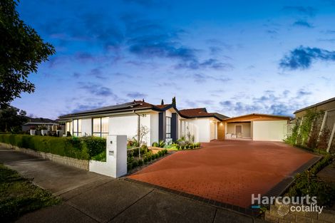 Property photo of 24 Cormorant Drive Cairnlea VIC 3023