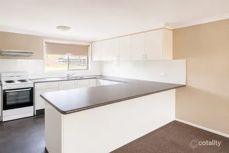 Property photo of 1/7 Kathleen Crescent Armidale NSW 2350