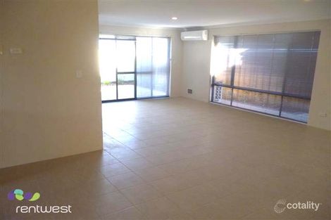 Property photo of 5 Mona Vale Loop Ellenbrook WA 6069