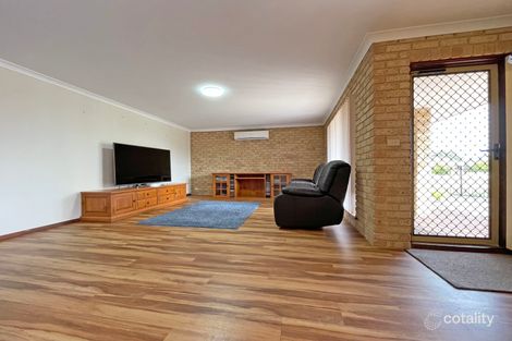 Property photo of 2 Kalari Place Sinclair WA 6450