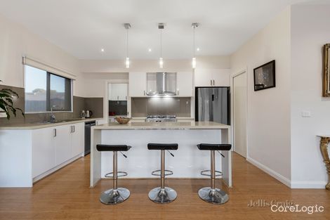 Property photo of 1/102 Oriel Road Bellfield VIC 3081