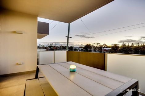 Property photo of 32 Whatley Crescent Mount Lawley WA 6050