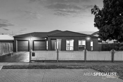 Property photo of 3 Fairways Boulevard Deer Park VIC 3023
