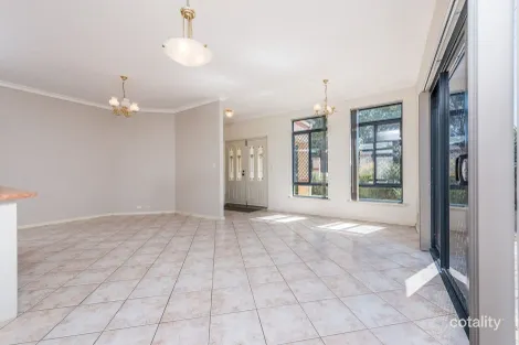 Property photo of 2 Bates Road Innaloo WA 6018