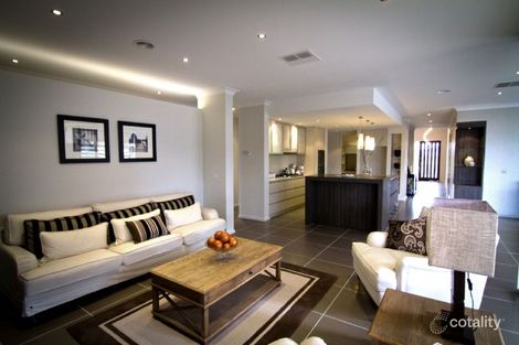 Property photo of 38 De Havilland Circuit Williams Landing VIC 3027