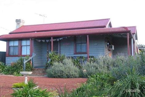 17 Simpsons Rd, Eaglehawk, VIC 3556