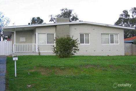Property photo of 14 Coolga Road Koongamia WA 6056