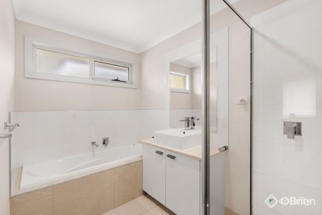 Property photo of 10/13-17 Moore Road Vermont VIC 3133
