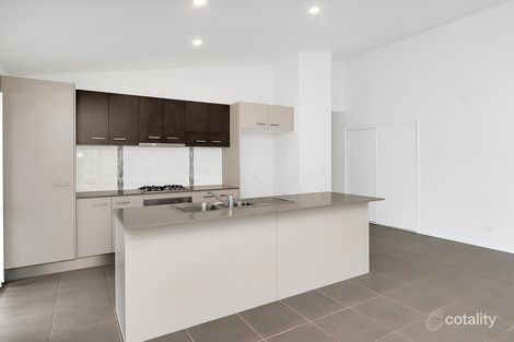 Property photo of 4 Lakeview Place Springfield Lakes QLD 4300