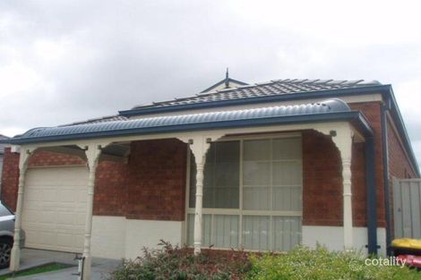 Property photo of 3 Cania Lane Caroline Springs VIC 3023