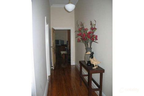 Property photo of 10 Browning Street Seddon VIC 3011