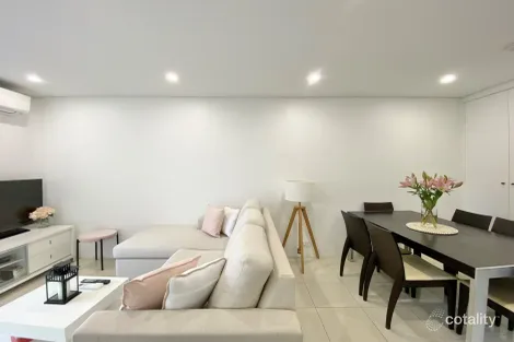 Property photo of 1/3 Hayden Place Botany NSW 2019