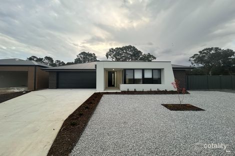 Property photo of 4 Springview Drive Wirlinga NSW 2640