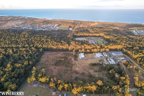 4 Peets Ave, Wallabi Point, NSW 2430