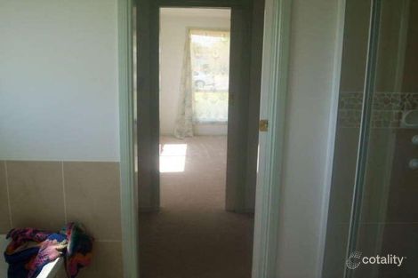 Property photo of 106 Wattle Crescent Narromine NSW 2821