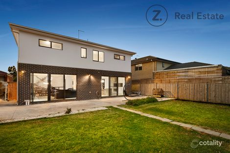 Property photo of 93 Mountainview Boulevard Cranbourne North VIC 3977