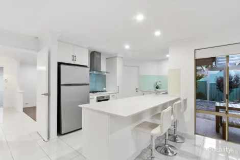 Property photo of 11 Blakers Ridge Winthrop WA 6150