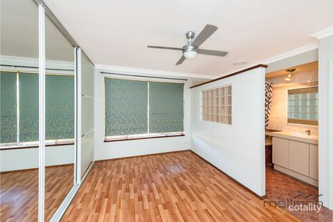 Property photo of 22 McCaskill Way Noranda WA 6062