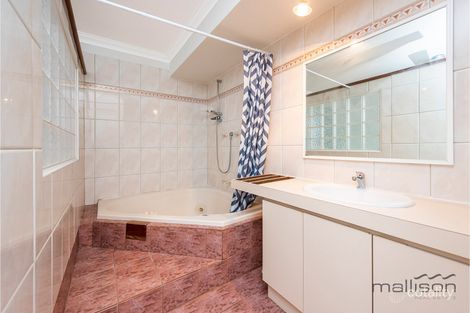 Property photo of 22 McCaskill Way Noranda WA 6062