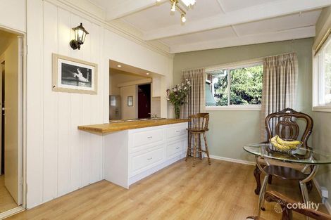 Property photo of 385 Waverley Road Mount Waverley VIC 3149