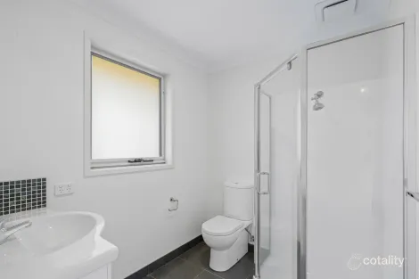 Property photo of 2/5 Ironbark Drive Claremont TAS 7011