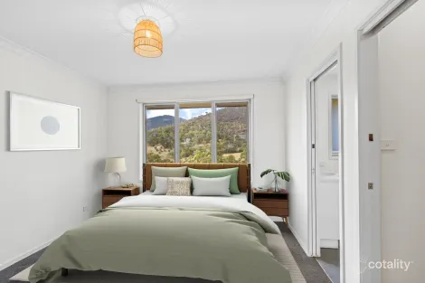 Property photo of 2/5 Ironbark Drive Claremont TAS 7011