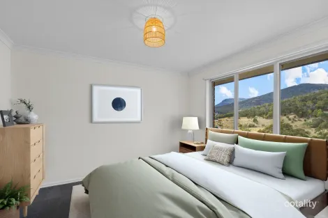 Property photo of 2/5 Ironbark Drive Claremont TAS 7011