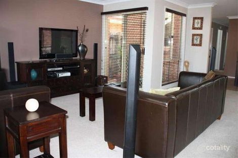 Property photo of 19 Woburn Abbey Court Wattle Grove NSW 2173