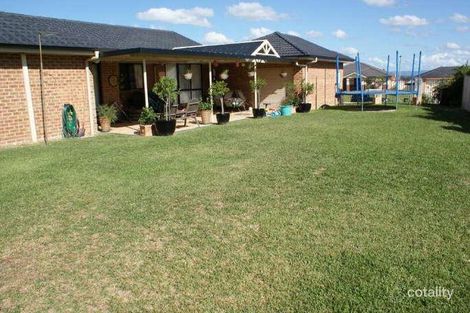 Property photo of 70 Casey Drive Hunterview NSW 2330