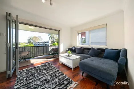 Property photo of 2/68 Hassall Street Corinda QLD 4075
