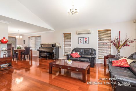 Property photo of 35 Piccadilly Place Carindale QLD 4152