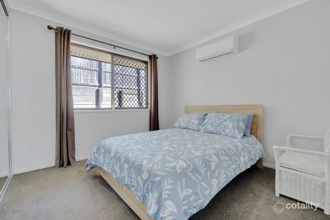 Property photo of 27 Scholes Way Kirkwood QLD 4680