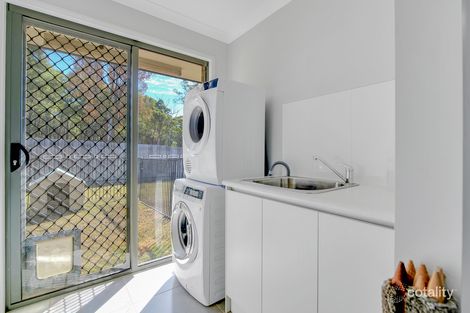 Property photo of 27 Scholes Way Kirkwood QLD 4680