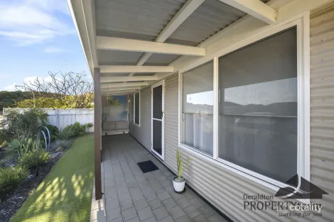 Property photo of 38 Thames Drive Cape Burney WA 6532