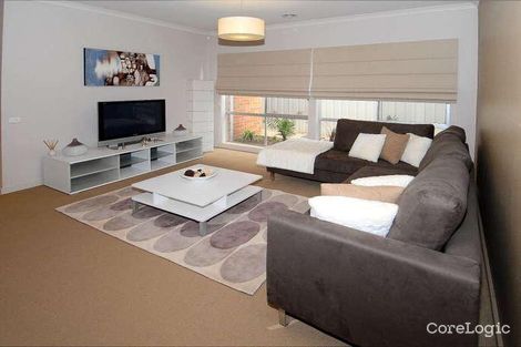 Property photo of 15 Calthorpe Green Caroline Springs VIC 3023