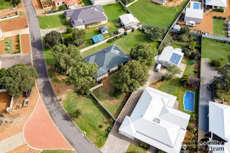 Property photo of 5 Tamarisk Way Woorree WA 6530