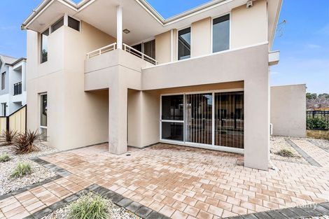 Property photo of 225 Ocean Keys Boulevard Clarkson WA 6030