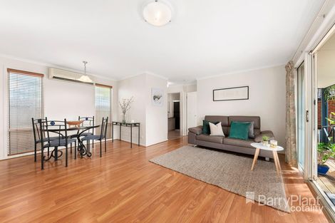 Property photo of 6 Wright Court Mill Park VIC 3082