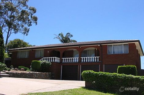 7 Fern Valley Rd, Cardiff, NSW 2285