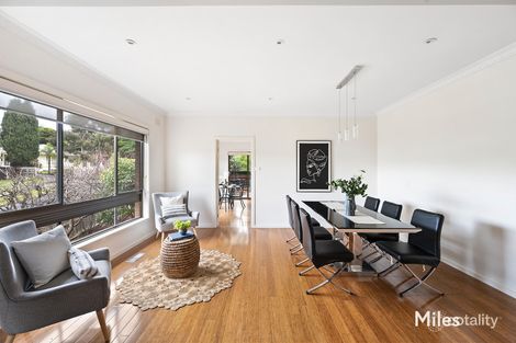Property photo of 16 Glenmore Street Macleod VIC 3085