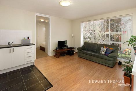 Property photo of 3/11-13 Farnham Court Flemington VIC 3031