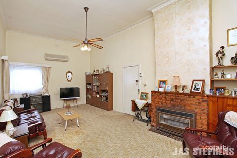 Property photo of 155 Buckley Street Seddon VIC 3011
