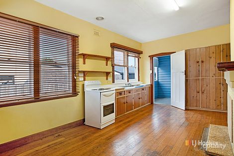 Property photo of 23 Hilltop Avenue Devonport TAS 7310