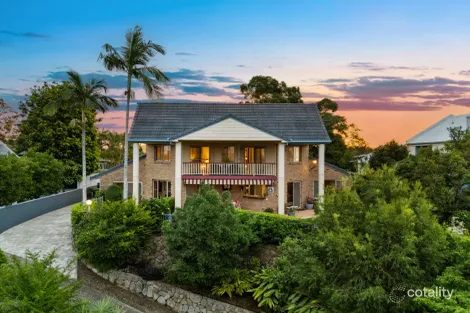 16 Hakea Cres, Chapel Hill, QLD 4069